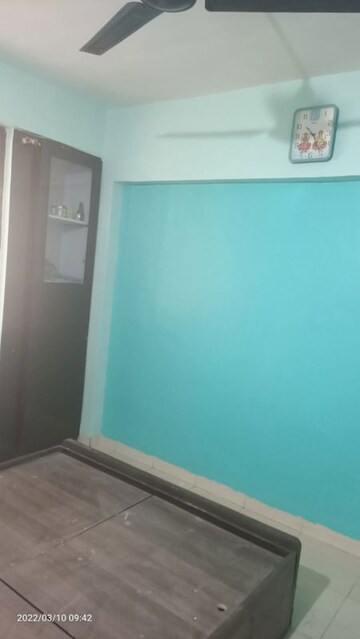 Room in 1 BHK Apartment at Venus Garden, Kharadi – for Rent