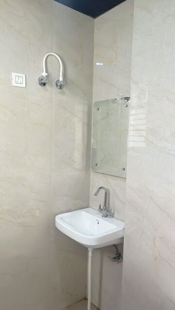 Bathroom in 1 RK Builder Floor at Ardee Mall, Sector 52 – for Rent