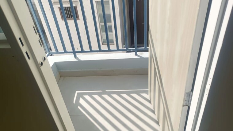 Balcony, ardee-mall 1 RK 1000 Sq.Ft. Builder Floor In Sector 52 Gurgaon 10074567