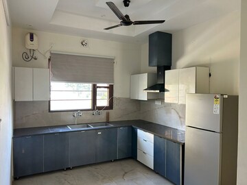 Kitchen in 2 BHK Builder Floor at Sas Nagar – for Rent