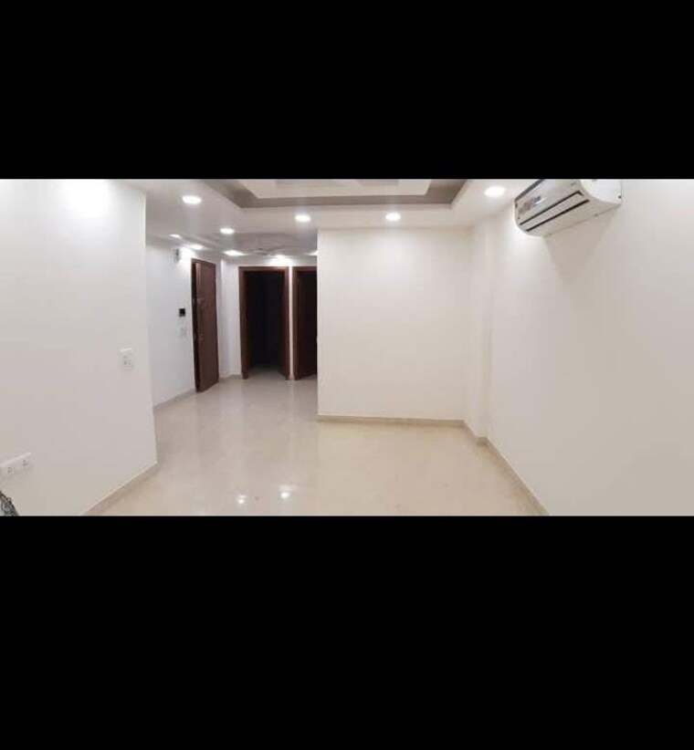Room, lajpat nagar 4 3 Bedroom 1200 Sq.Ft. Builder Floor In Lajpat Nagar 4 Delhi 10074631
