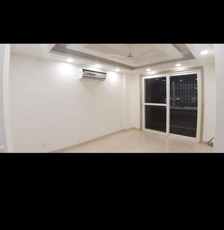 3 BHK + Servant Room Builder Floor For Rent in Lajpat Nagar 4