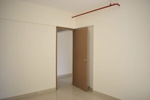 Room in 2 BHK Apartment at Kohinoor Westview Reserve, Wakad – for Sale