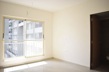 2 BHK Apartment For Sale in Kohinoor Westview Reserve, Wakad