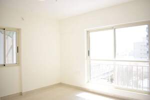 Room in 2 BHK Apartment at Kohinoor Westview Reserve, Wakad – for Sale