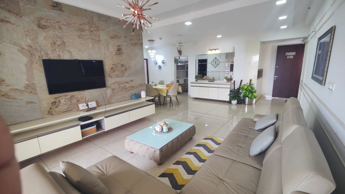 4 BHK + Servant Room Apartment For Sale in Prestige Falcon City