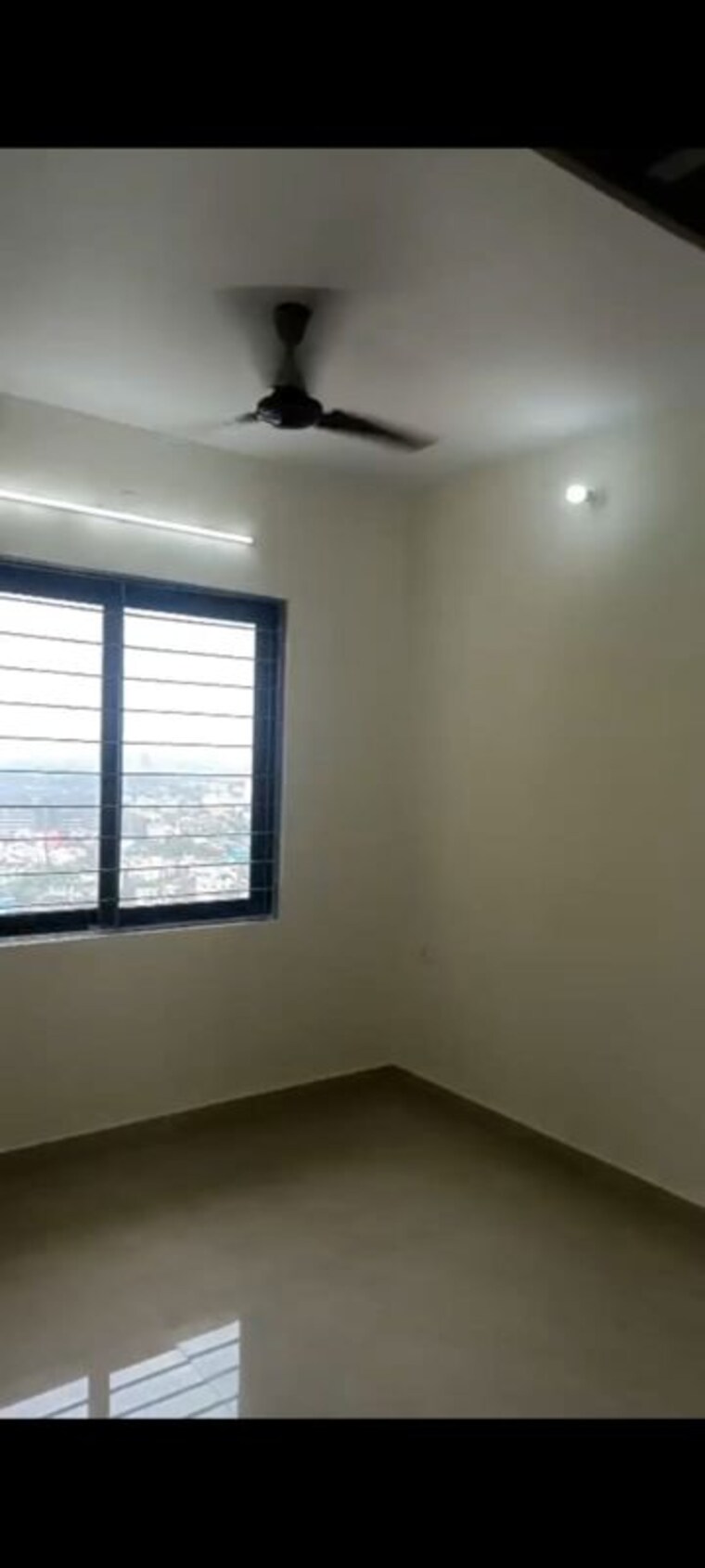 Room, ambuja-utalika-the-condoville 1 Bedroom 513 Sq.Ft. Apartment In Em Bypass Kolkata 9011468