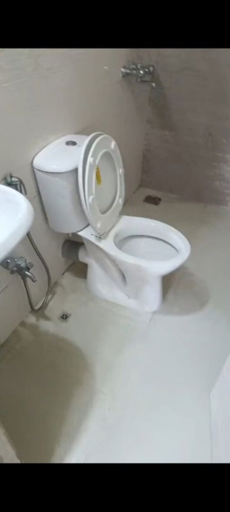 Bathroom, ambuja-utalika-the-condoville 1 Bedroom 513 Sq.Ft. Apartment In Em Bypass Kolkata 9011468