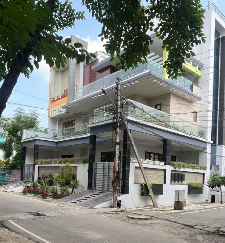 3 BHK + Pooja Room,Study Room Builder Floor For Rent in DLF Vibhuti Khand