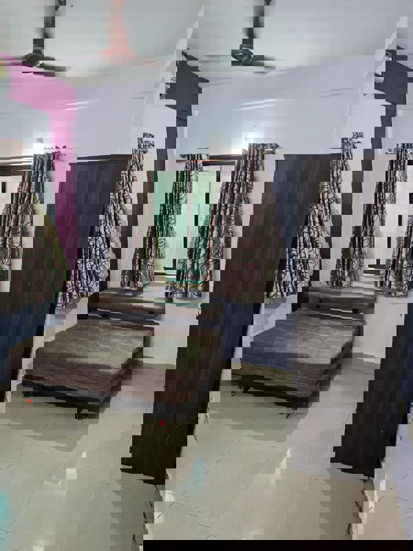 2 BHK Apartment For Rent in Prince Park