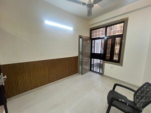Room in 2 BHK Builder Floor at Vasundhara Sector 1 – for Rent