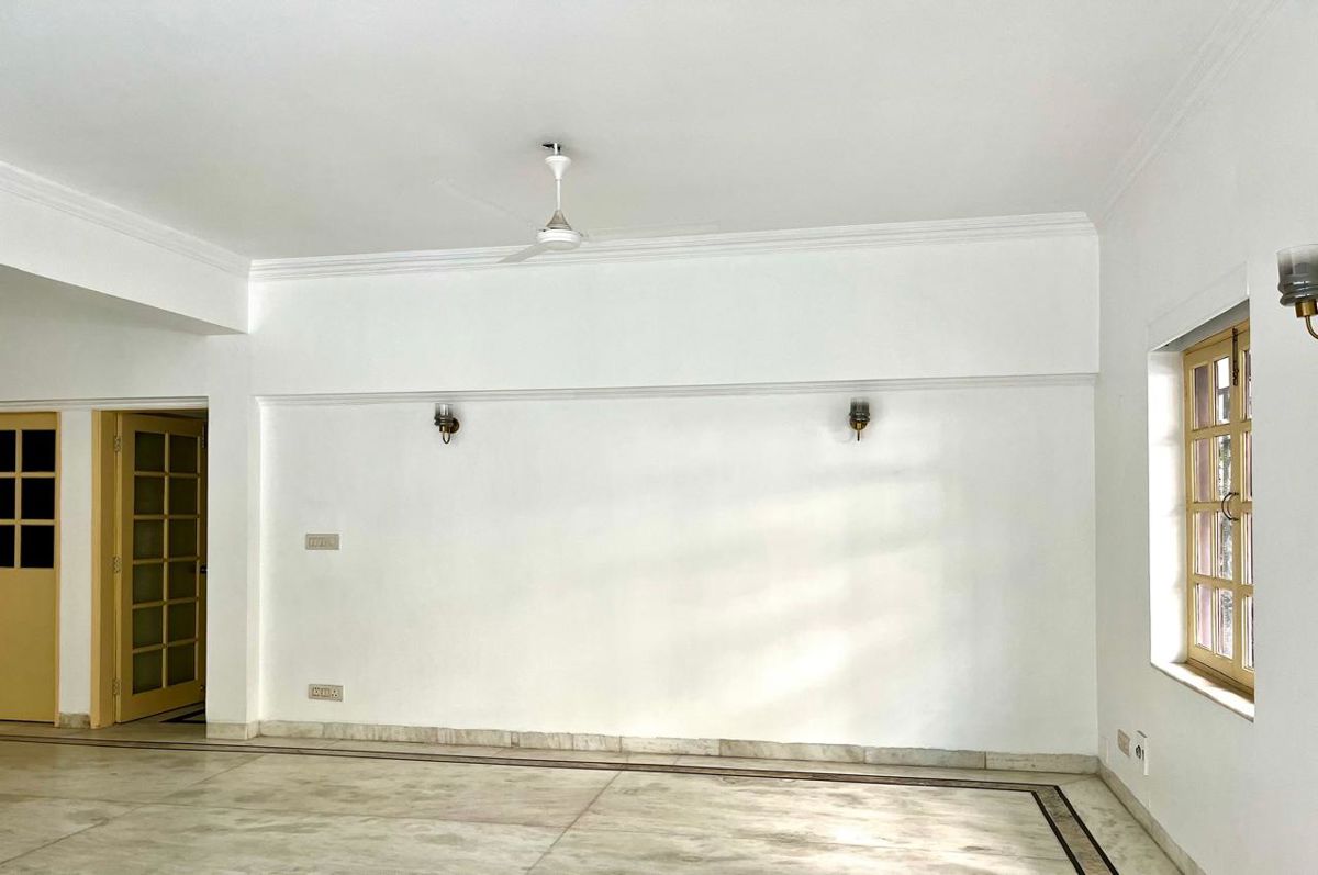 4 BHK + Pooja Room,Servant Room,Study Room,Extra Room Builder Floor For Rent in Greater Kailash I