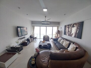 Living Room in 3 BHK Apartment at Maker Tower, Cuffe Parade – for Rent