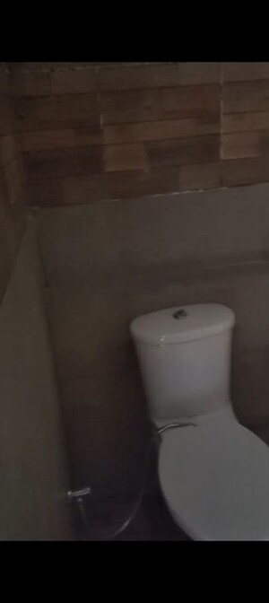 Bathroom in 3.5 BHK Apartment at Sunshine Enclave, Vip Road – for Sale