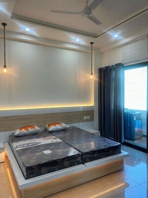 Living Room in 3.5 BHK Apartment at Smart World Gems, Sector 89 – for Rent