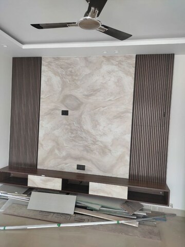 Furnished Amenities in 3.5 BHK Apartment at Smart World Gems, Sector 89 – for Rent