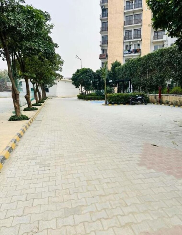 Parking, signature-orchard-avenue-2 2 Bedroom 656 Sq.Ft. Apartment In Sector 93 Gurgaon 10074834