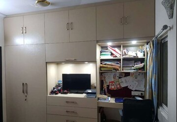 Furnished Amenities in 3 BHK Apartment at Vivekanandapuri – for Sale