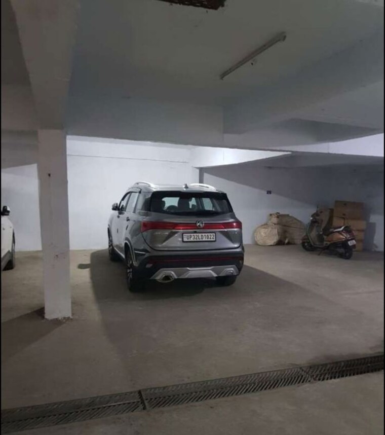  Parking, vivekanandapuri 3 Bedroom 1520 Sq.Ft. Apartment In Vivekanandapuri Lucknow 10074865