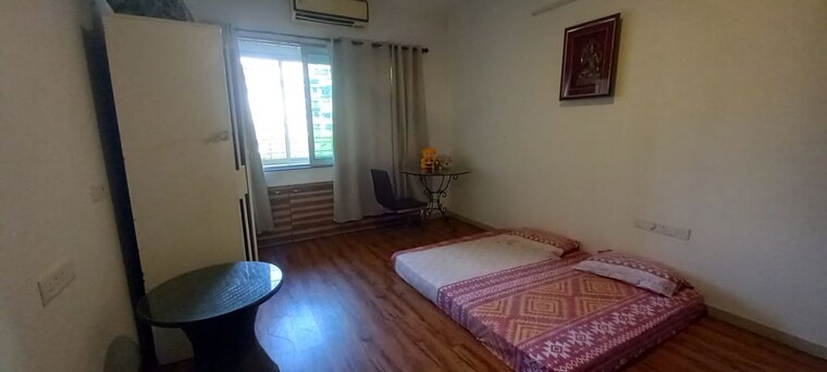 Bedroom, lokhandwala-octacrest 3 Bedroom 1200 Sq.Ft. Apartment In Kandivali East Mumbai 10074806