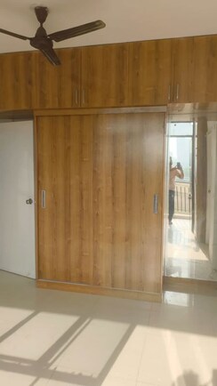 3 BHK + Pooja Room,Study Room Apartment For Rent in Signature Global City 81