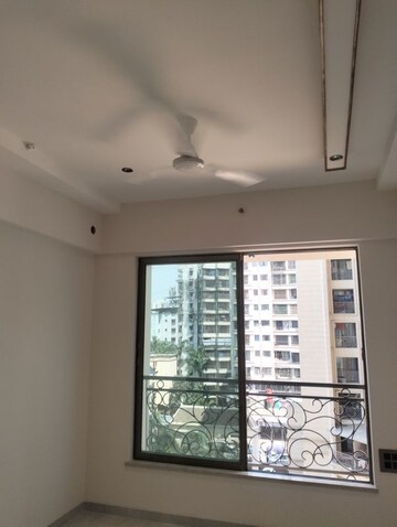 Room in 2 BHK Apartment at Raj Heritage 1, Mira Road – for Rent