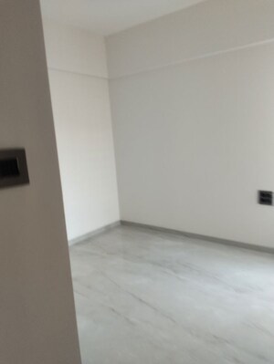 Room in 2 BHK Apartment at Raj Heritage 1, Mira Road – for Rent