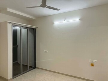 Room in 2 BHK Apartment at Vilas Javdekar Yashwin Enchante, Kharadi – for Rent