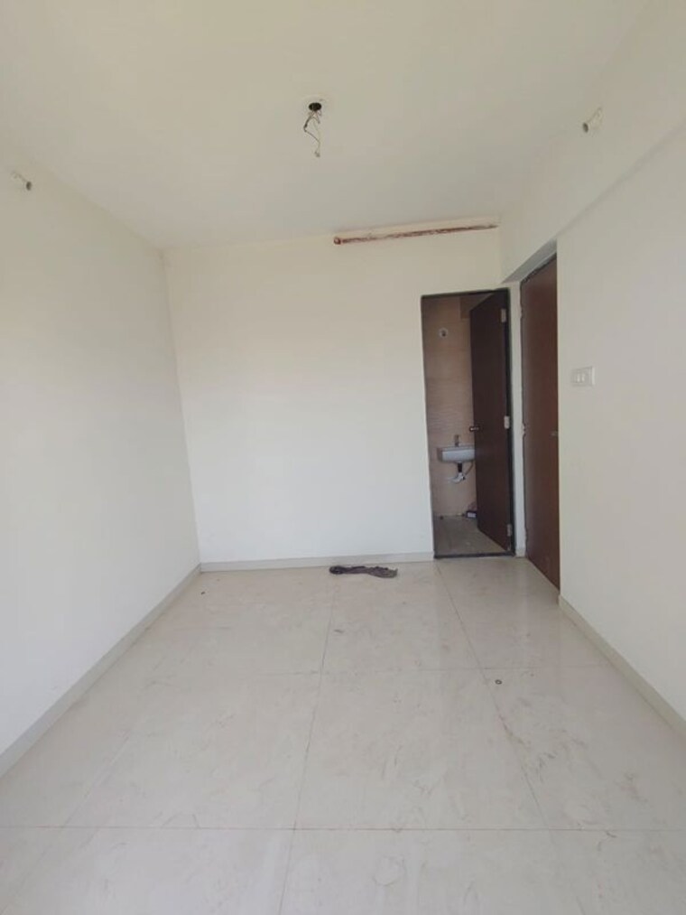Room, kasarvadavali 1 Bedroom 350 Sq.Ft. Apartment In Kasarvadavali Thane 10074904