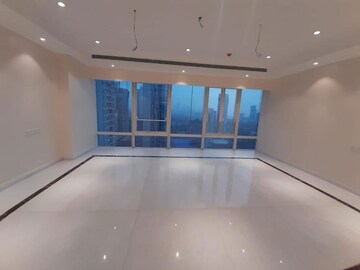 Kitchen in 3 BHK Apartment at Indiabulls Blu, Worli – for Rent