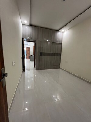 Building Lobby in 4 BHK Villa at Sector 115 – for Sale