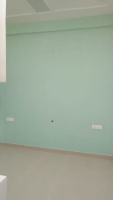 Furnished Amenities in 2 BHK Independent House at Arjunganj – for Rent