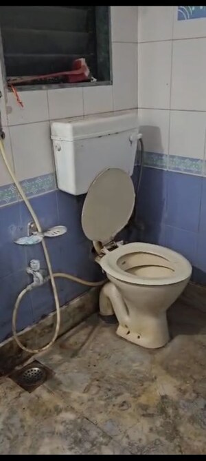 Bathroom in 1 BHK Apartment at Kurla West – for Rent