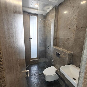 Bathroom in 2 BHK Apartment at Prestige Jasdan Classic, Mahalaxmi – for Rent