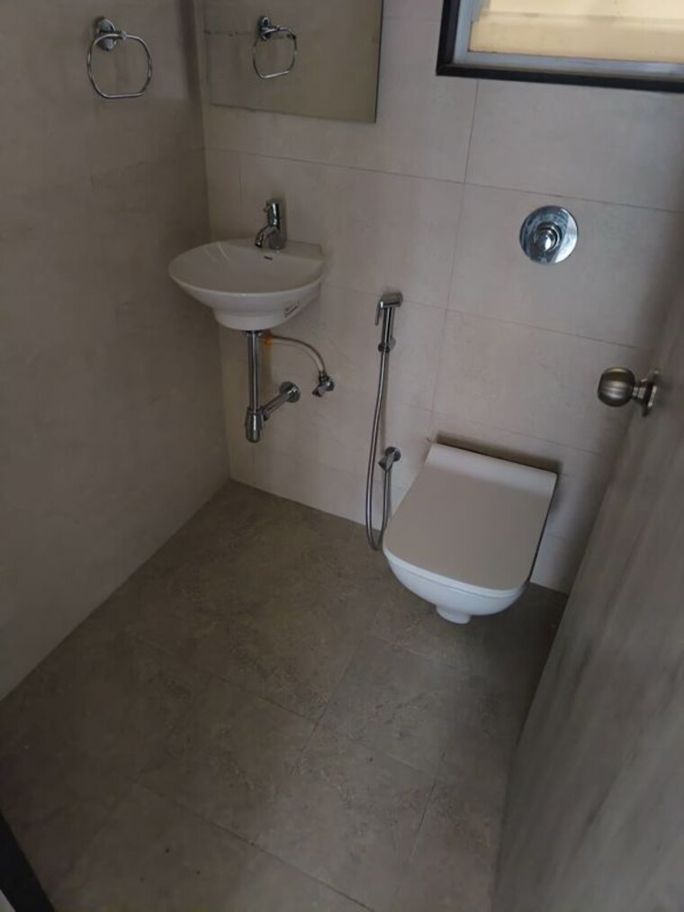Bathroom, vj-yashwin-nuovo-centro 1 Bedroom 400 Sq.Ft. Apartment In Wakad Pune 10074960