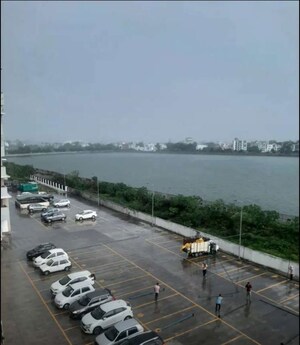 Parking in 3 BHK Apartment at Om Bhagyawani Vikalp City, Gomti Nagar – for Rent