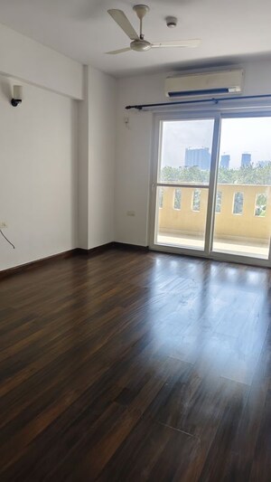 Room in 4 BHK Apartment at ATS One Hamlet, Sector 104 – for Rent