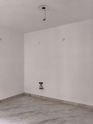 Room in 3 BHK Apartment at The Nest Manikonda, Manikonda – for Sale