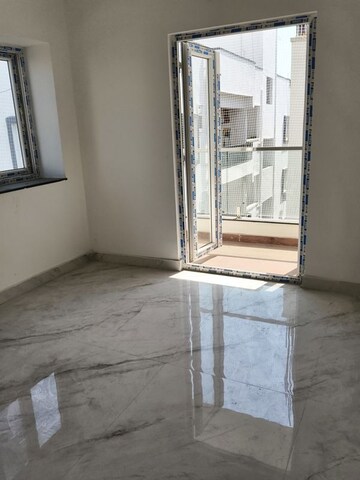 Room in 3 BHK Apartment at The Nest Manikonda, Manikonda – for Sale