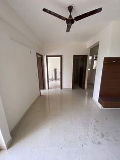 2 BHK Apartment For Rent in Signature Global Proxima
