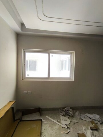 Room in 2 BHK Apartment at Candeur 40, Miyapur – for Rent