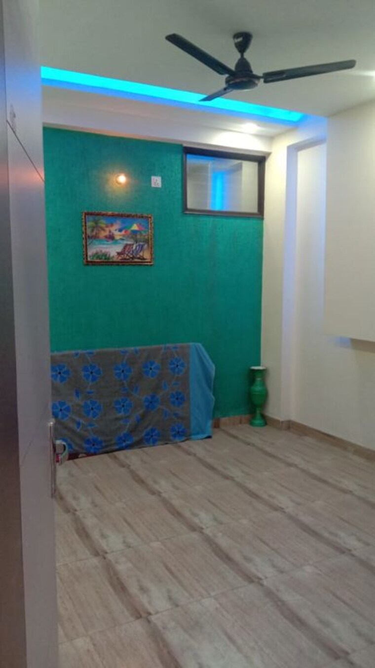 Bathroom, avantika colony 3 Bedroom 120 Sq.Yd. Builder Floor In Avantika Colony Ghaziabad 10046742