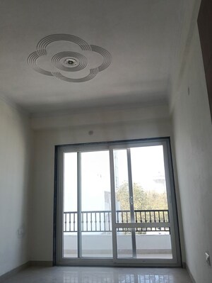 Room in 2 BHK Builder Floor at Sector 14 – for Rent