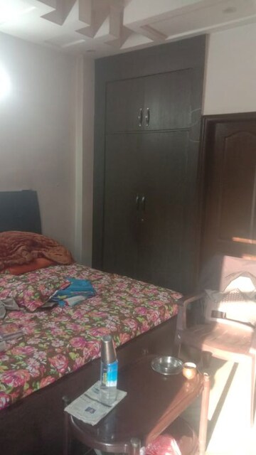 Bedroom in 3.5 BHK Builder Floor at Kavi Nagar – for Sale