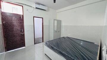 Bedroom in 2 BHK Builder Floor at Sushant Lok I – for Rent