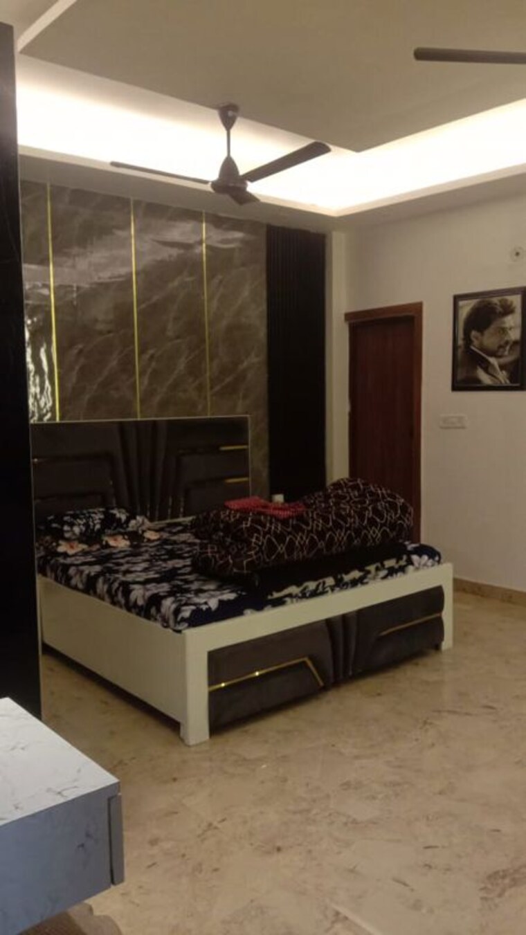 Bedroom, avantika colony 3.5 Bedroom 240 Sq.Yd. Builder Floor In Avantika Colony Ghaziabad 10075785