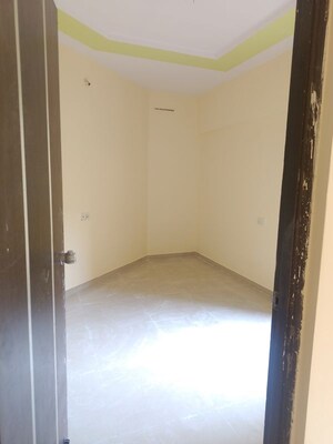 Room in 2 BHK Apartment at MAAD Nakoda Heights, Nalasopara West – for Rent