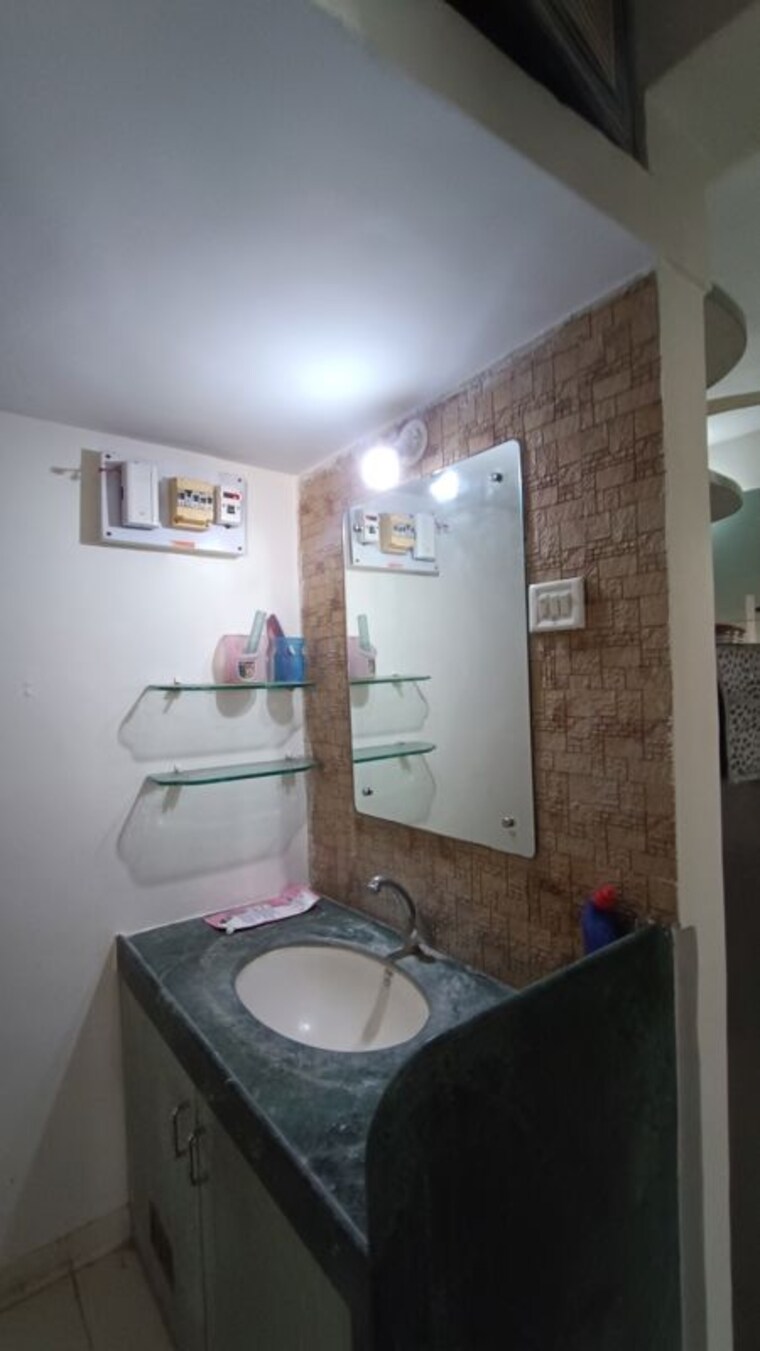 Bathroom, laxmi-vrindavan 2 Bedroom 700 Sq.Ft. Apartment In Pimple Saudagar Pune 10075760