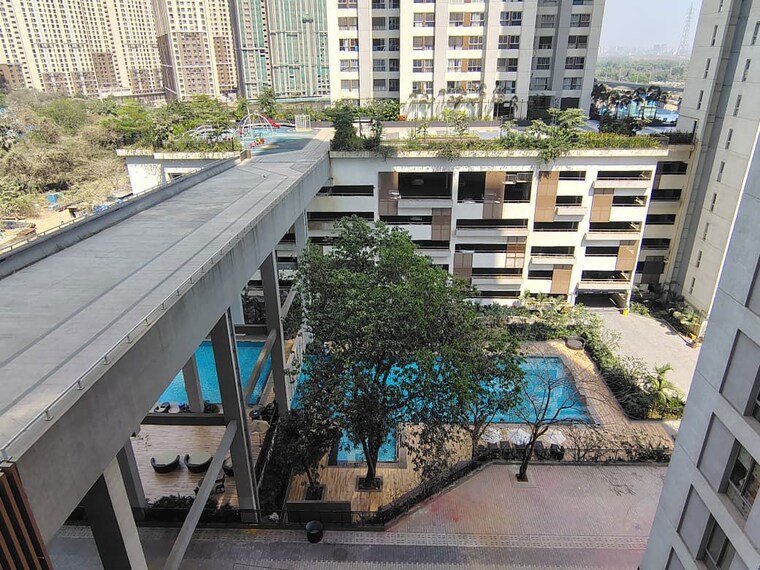 Balcony, piramal-vaikunth 3 Bedroom 1370 Sq.Ft. Apartment In Balkum Pada Thane 10075849
