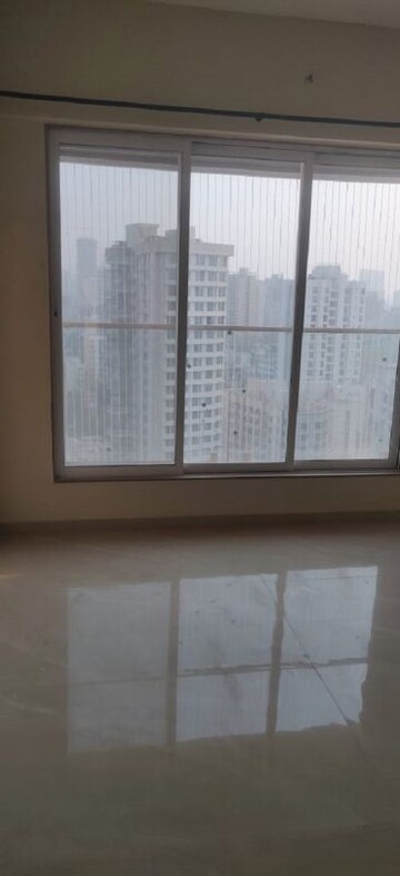Room in  Apartment at New Paradise CHS, Malad West – for Rent